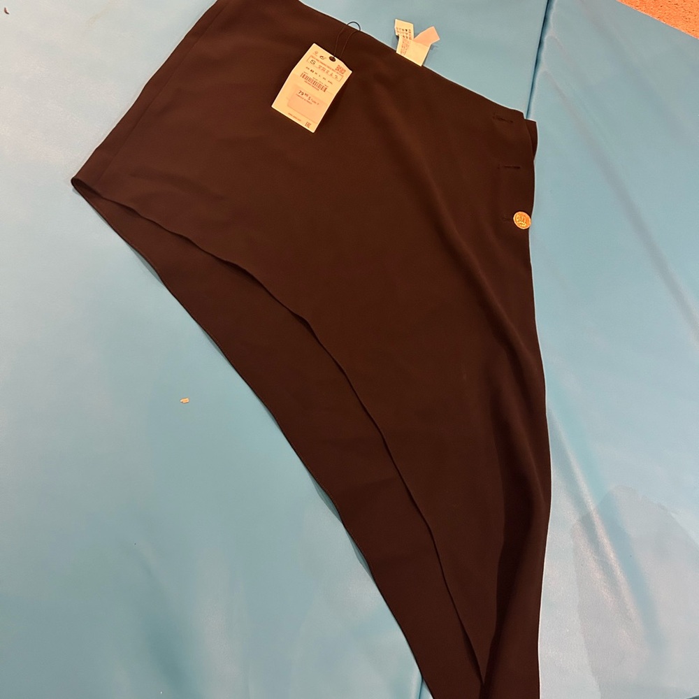 Asymmetrical mini black skirt ZARA size small with tag